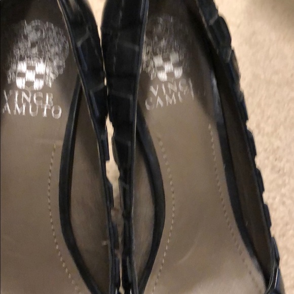 Black heels - Picture 2 of 5